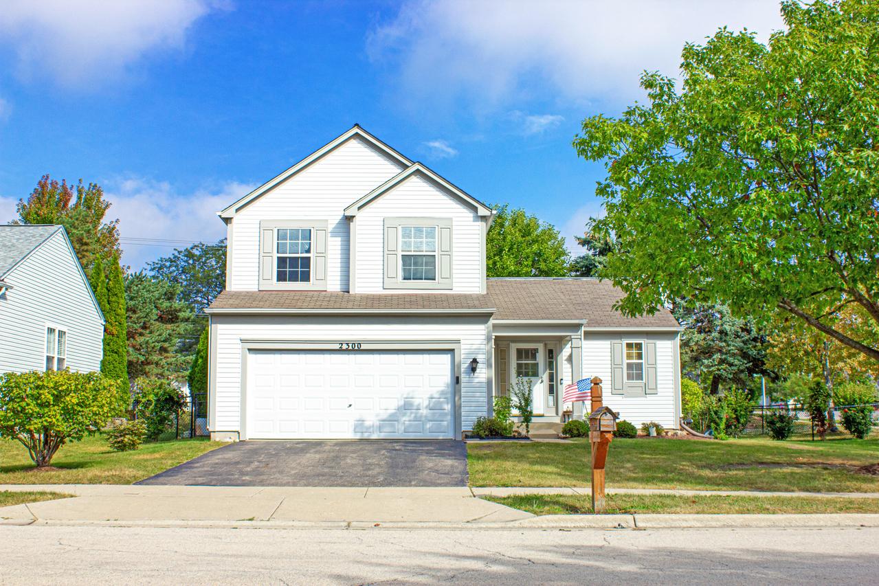 2300 Vineyard Ct., Elgin, IL 60123