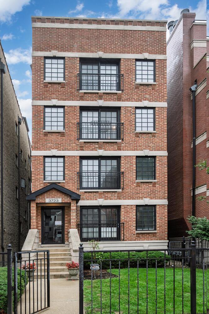 3723 N Wilton Ave. #4, Chicago, IL 60613