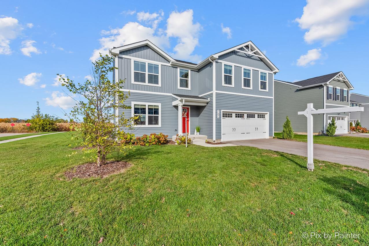 702 E Garfield St., Waterman, IL 60556