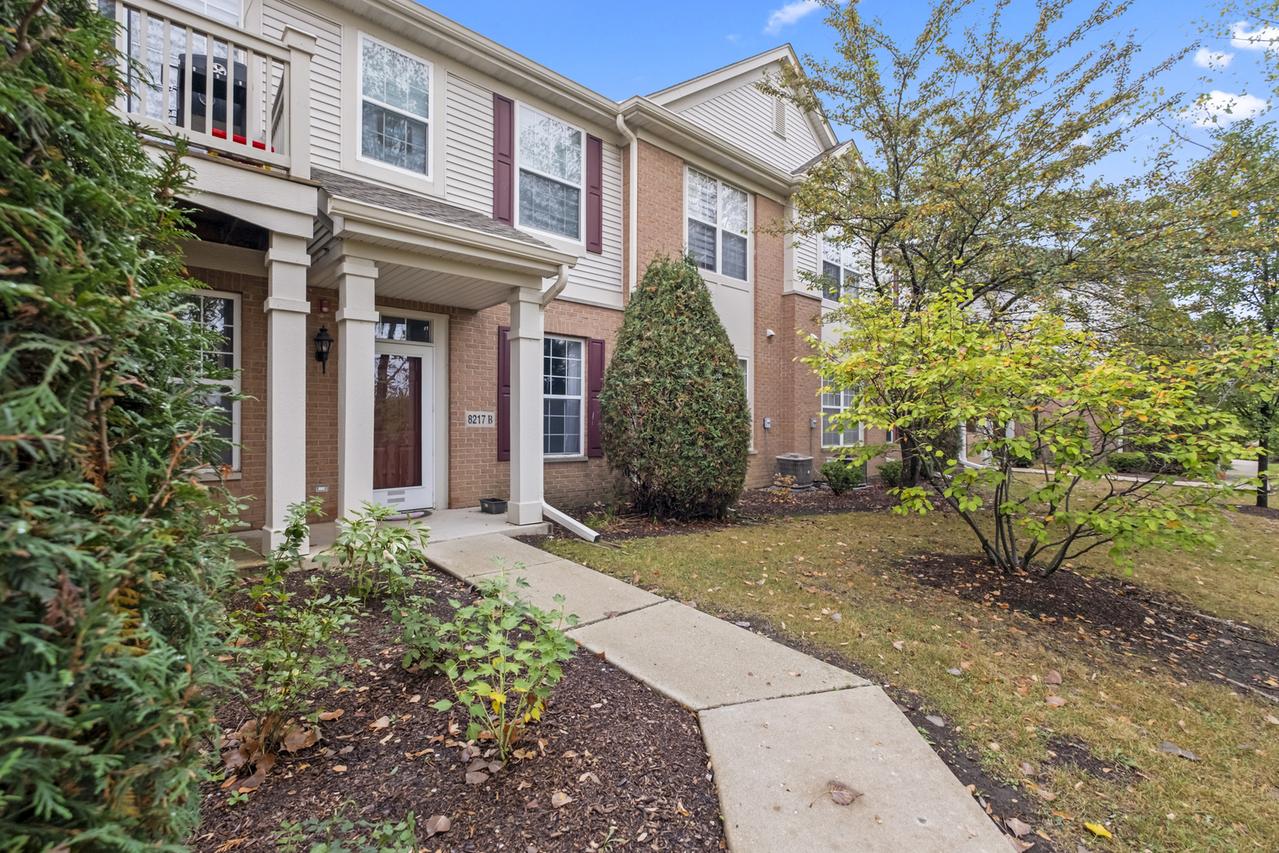 8217 Concord Ln. #B, Justice, IL 60458