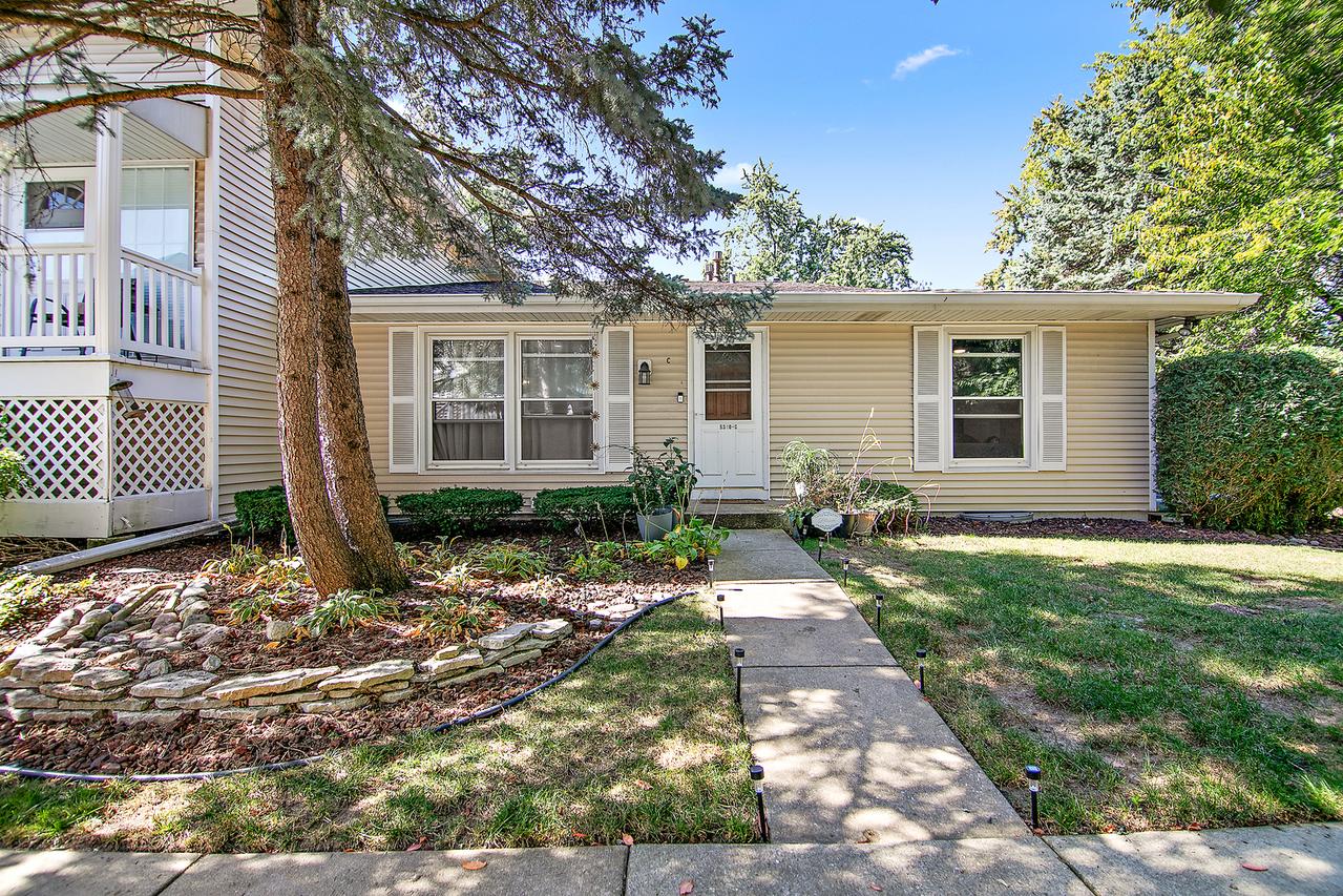 5340 Crescent Ln. #C, Oak Forest, IL 60452