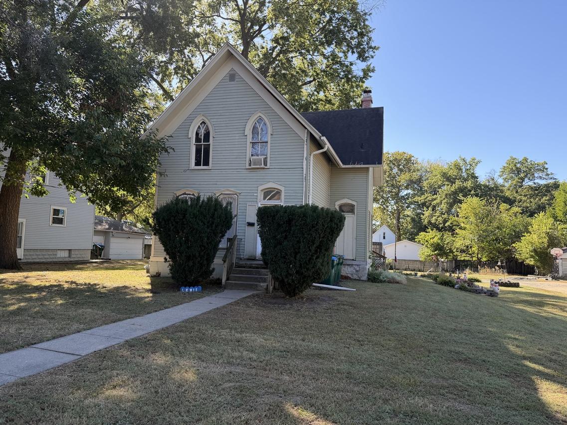 312 E 3rd St., Rock Falls, IL 61071