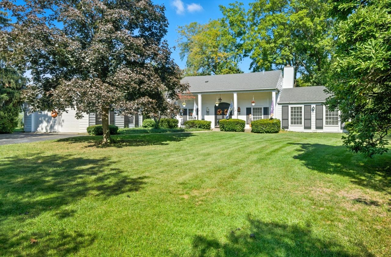 2647 1st Private Rd., Flossmoor, IL 60422