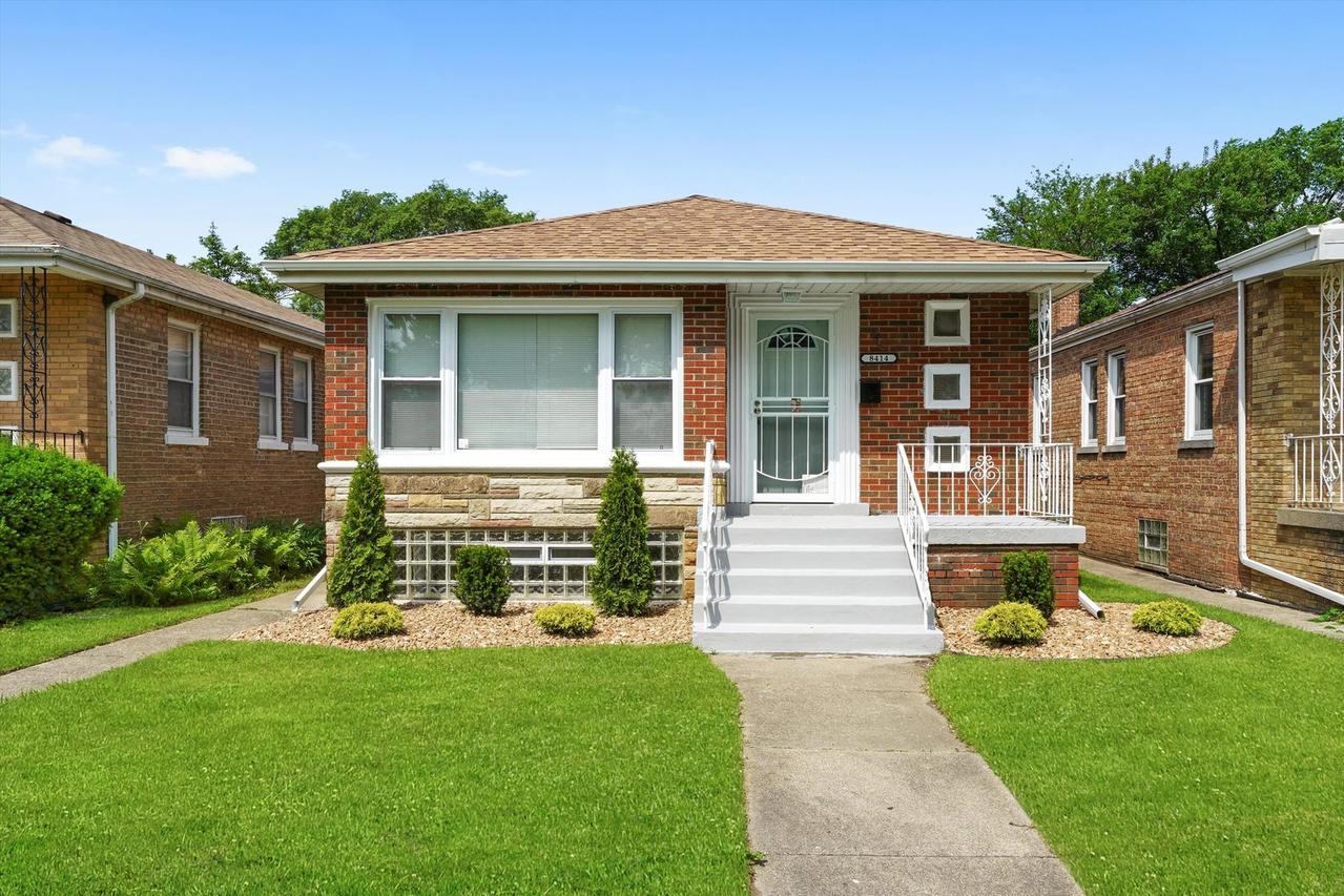 8414 S King Dr., Chicago, IL 60619