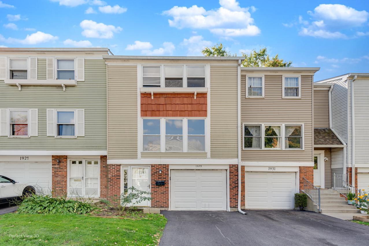 1929 Hastings Ct., Schaumburg, IL 60194