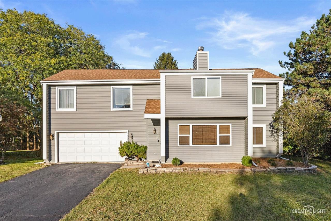 1305 Morningstar Ct., Naperville, IL 60564