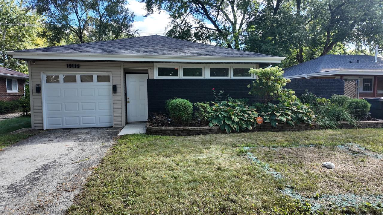 15115 Meadow Ln., Dolton, IL 60419