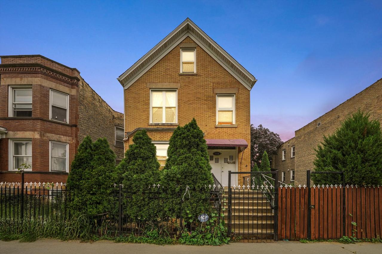 1450 N Springfield Ave., Chicago, IL 60651