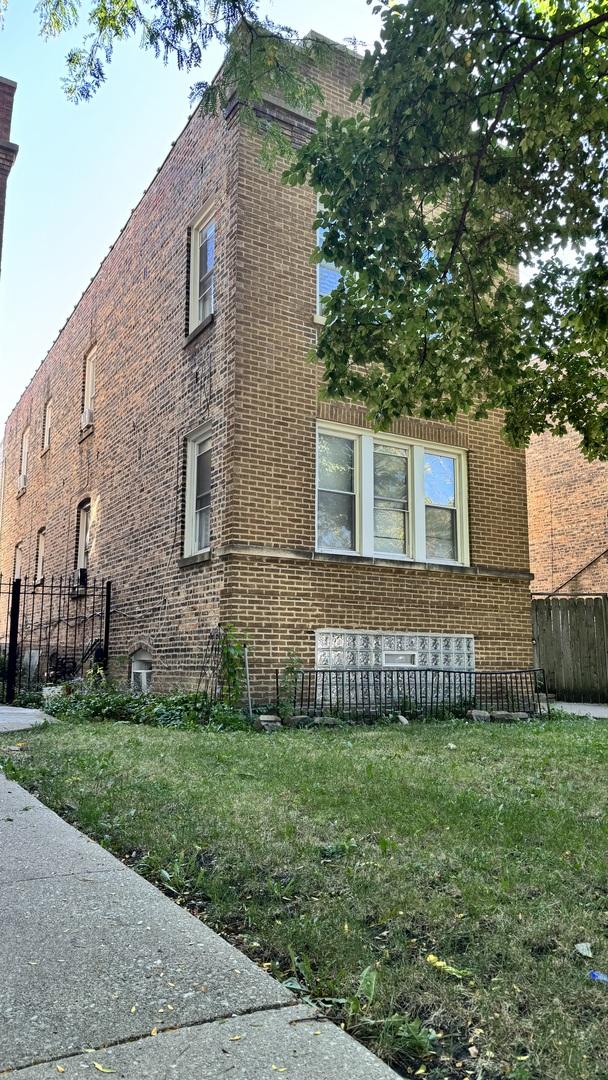 1805 N Mason Ave., Chicago, IL 60639