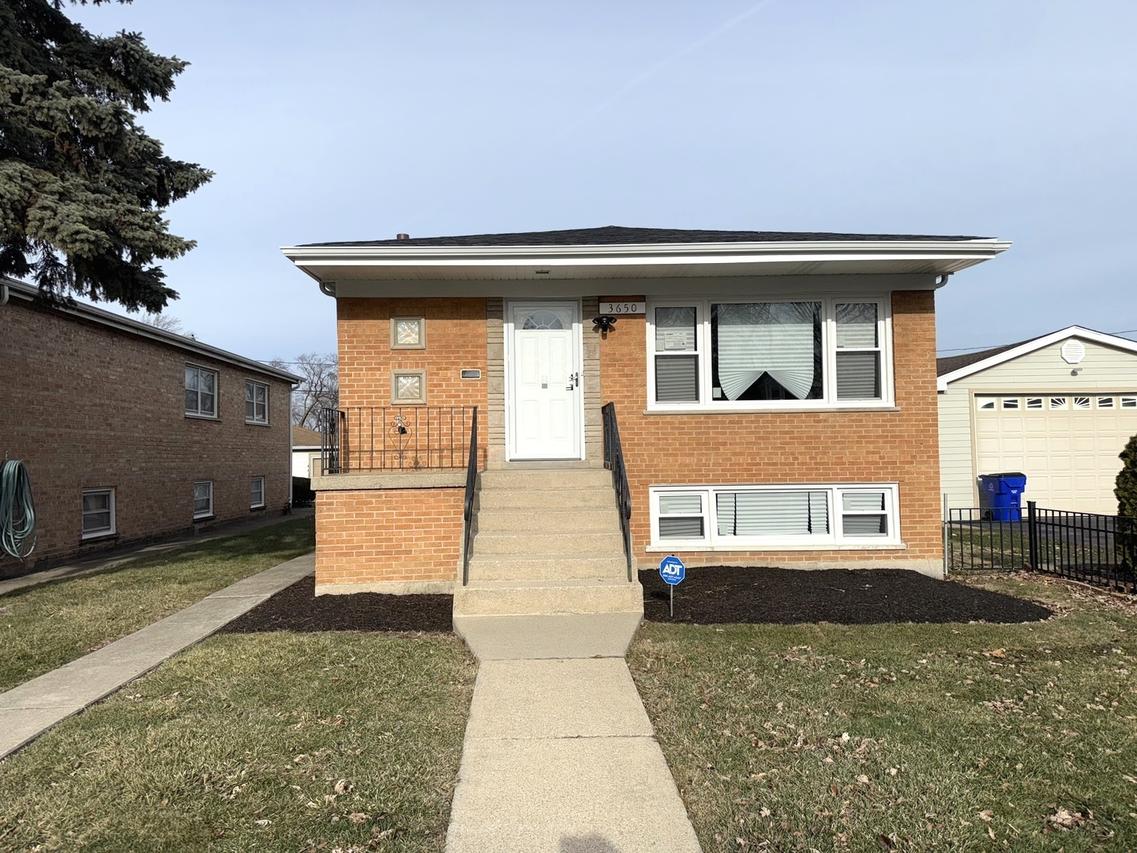 3650 W 116th St., Alsip, IL 60803