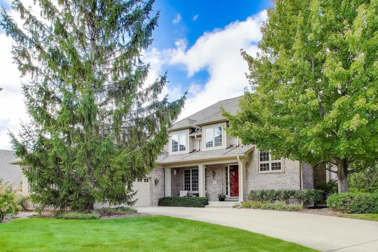 2050 Meadowview Ct., Northbrook, IL 60062