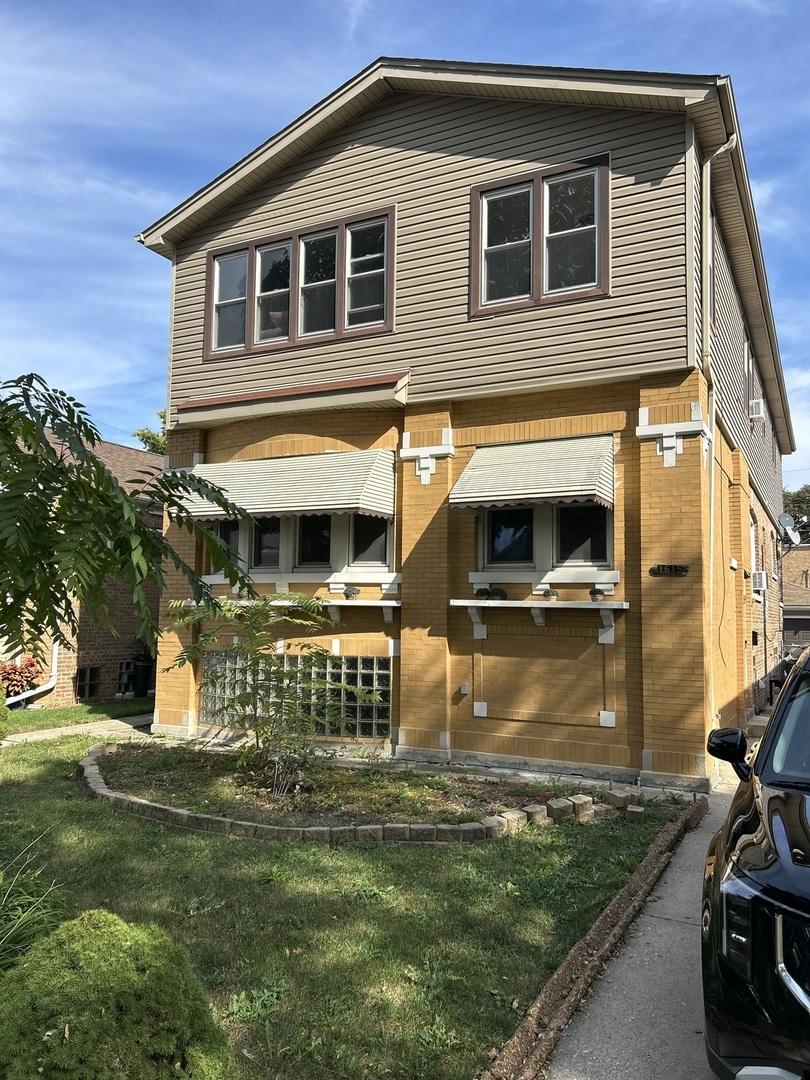 1615 Wenonah Ave., Berwyn, IL 60402
