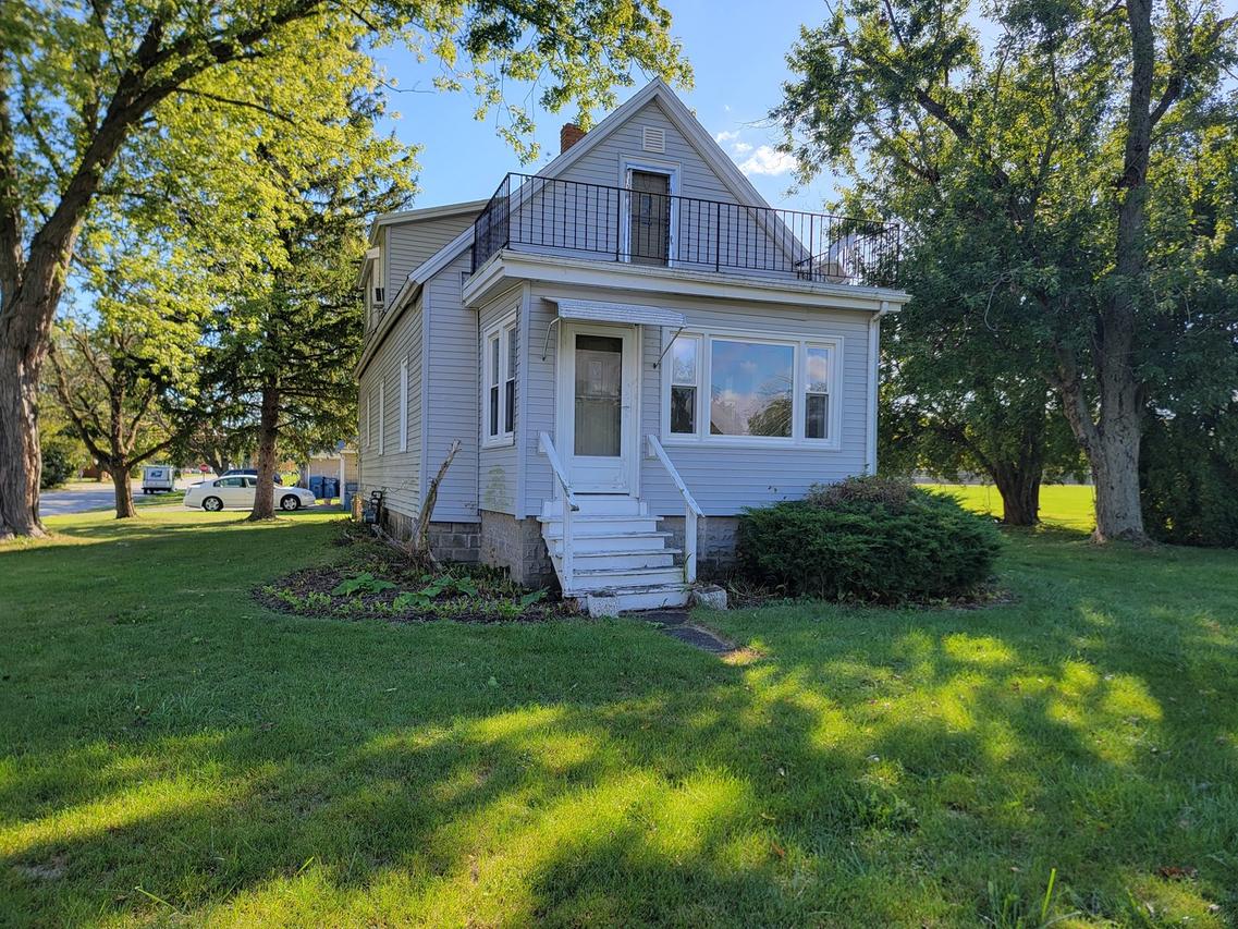 3501 Florence Ave., Steger, IL 60475