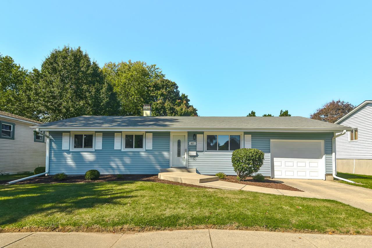 427 Rebecca Rd., Belvidere, IL 61008