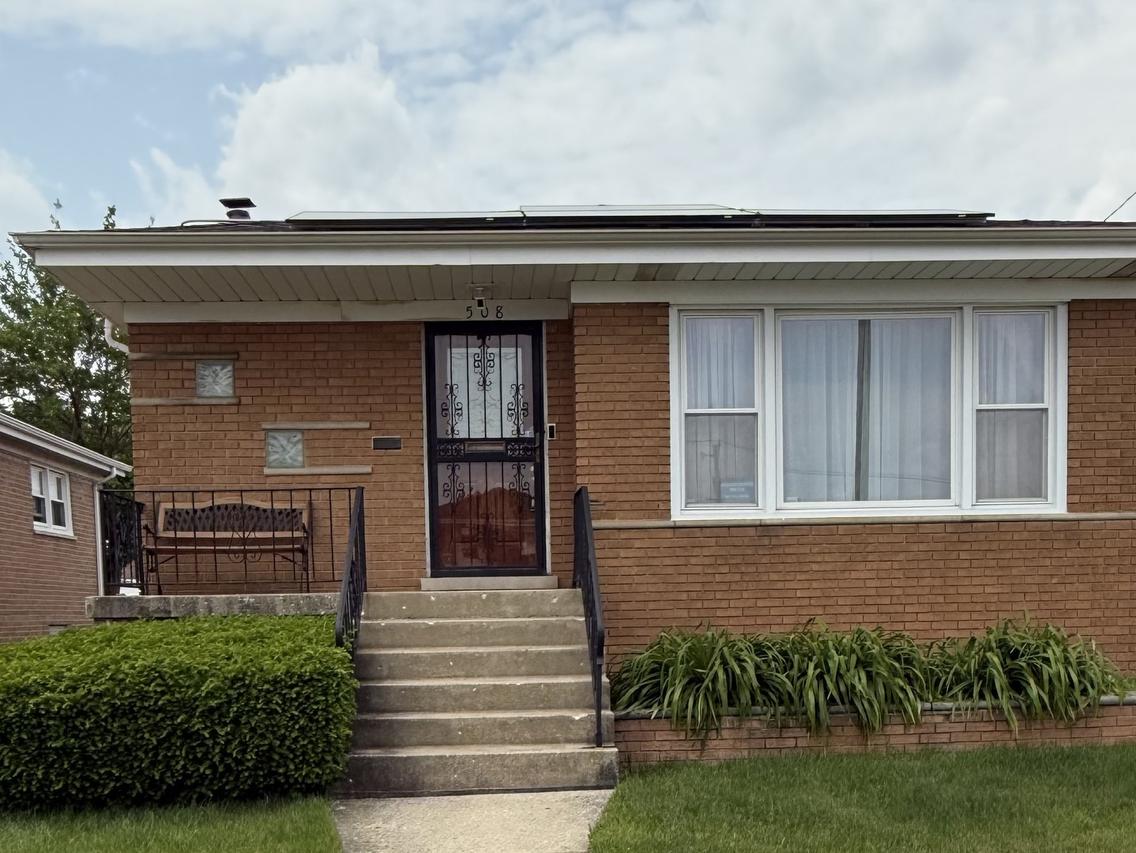 508 Hoxie Ave., Calumet City, IL 60409