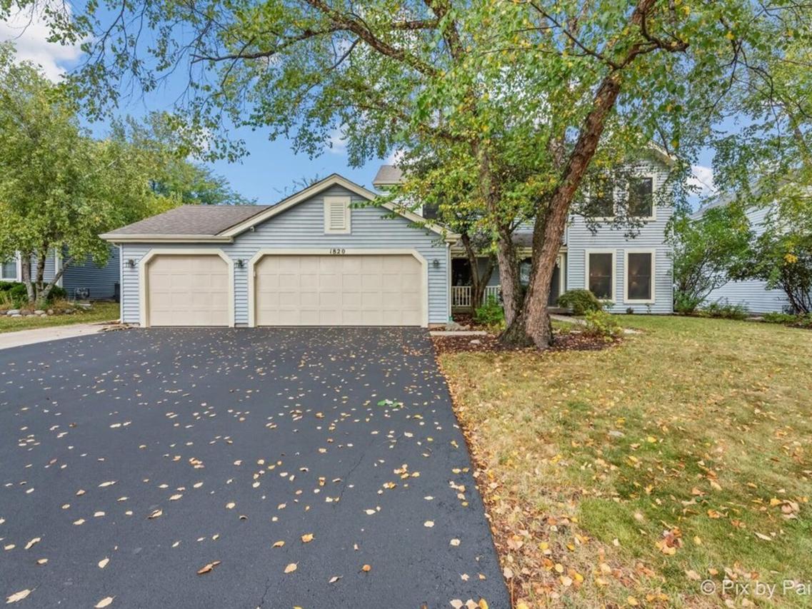 1820 Crofton Dr., Algonquin, IL 60102