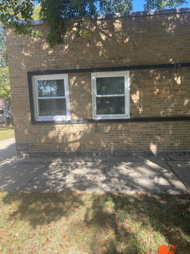 9157 S Marquette Ave., Chicago, IL 60617