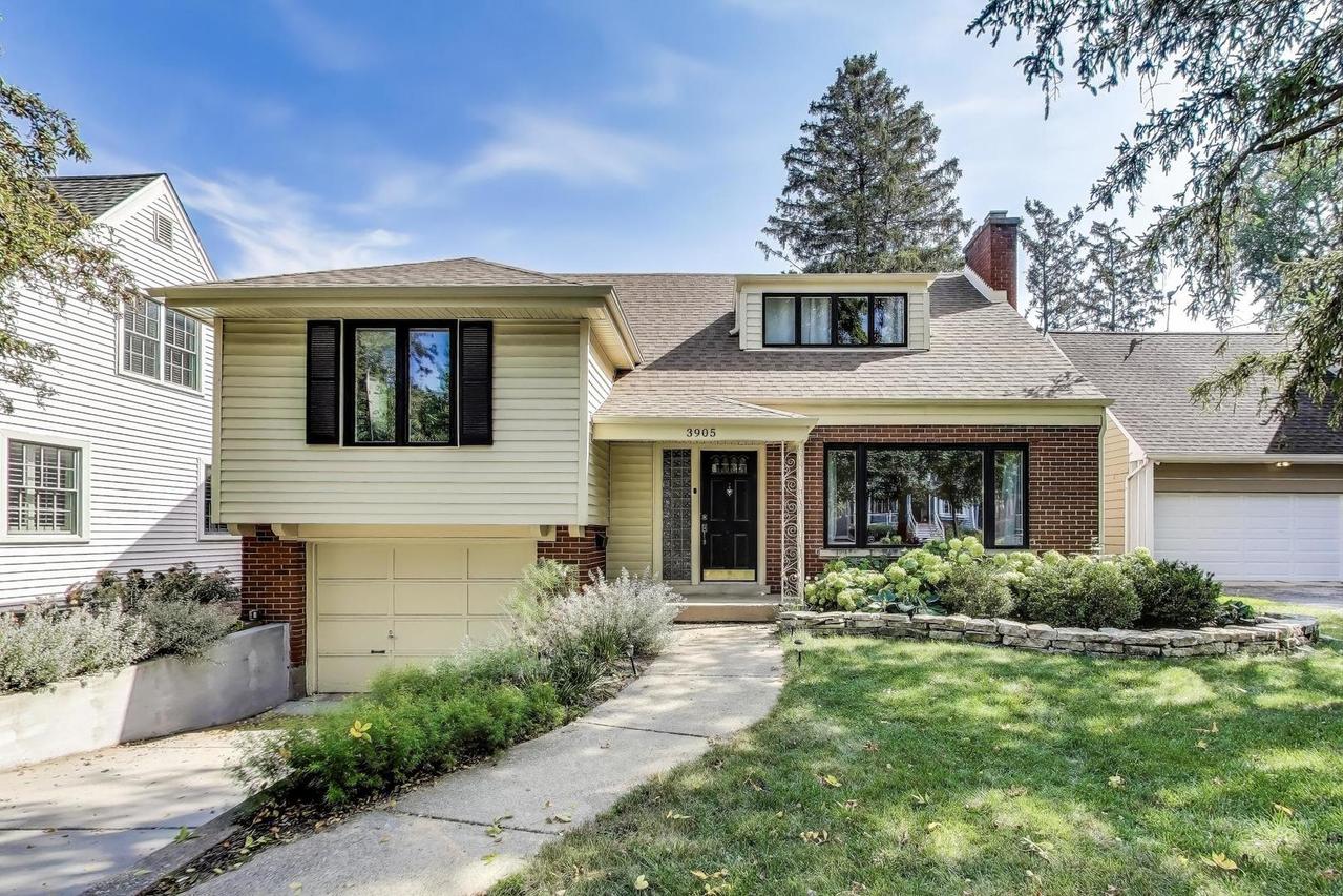 3905 Lawn Ave., Western Springs, IL 60558