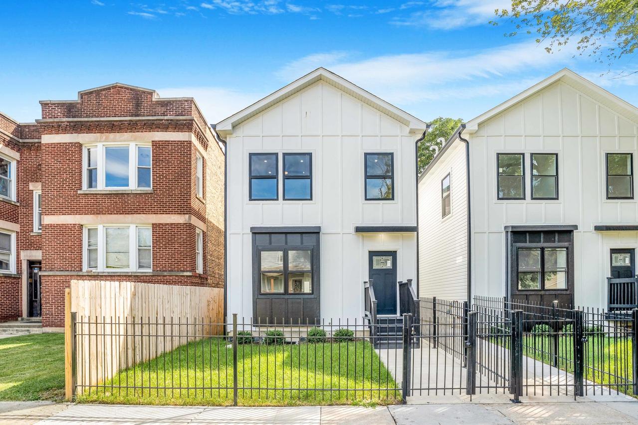 5731 W Ohio St., Chicago, IL 60644