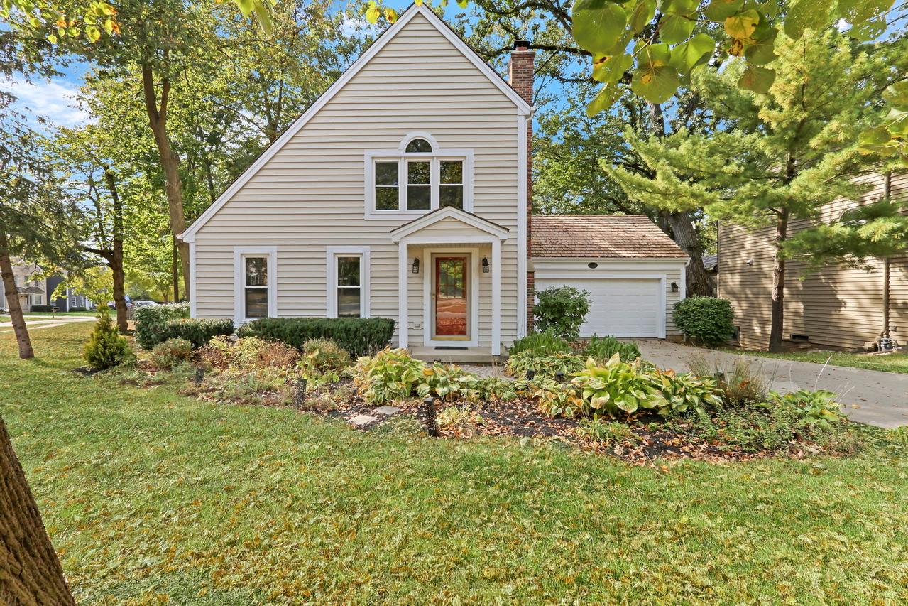 334 Concord Sq., Gurnee, IL 60031
