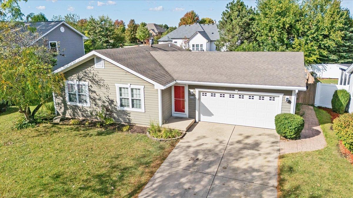 489 Pinewood Dr., North Aurora, IL 60542