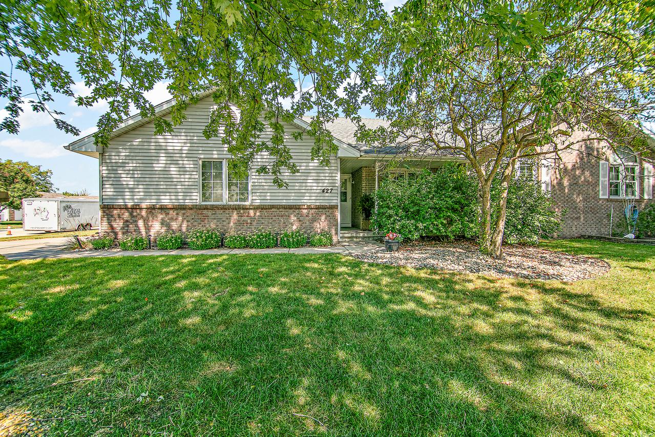 427 Hesburgh Dr., Manteno, IL 60950