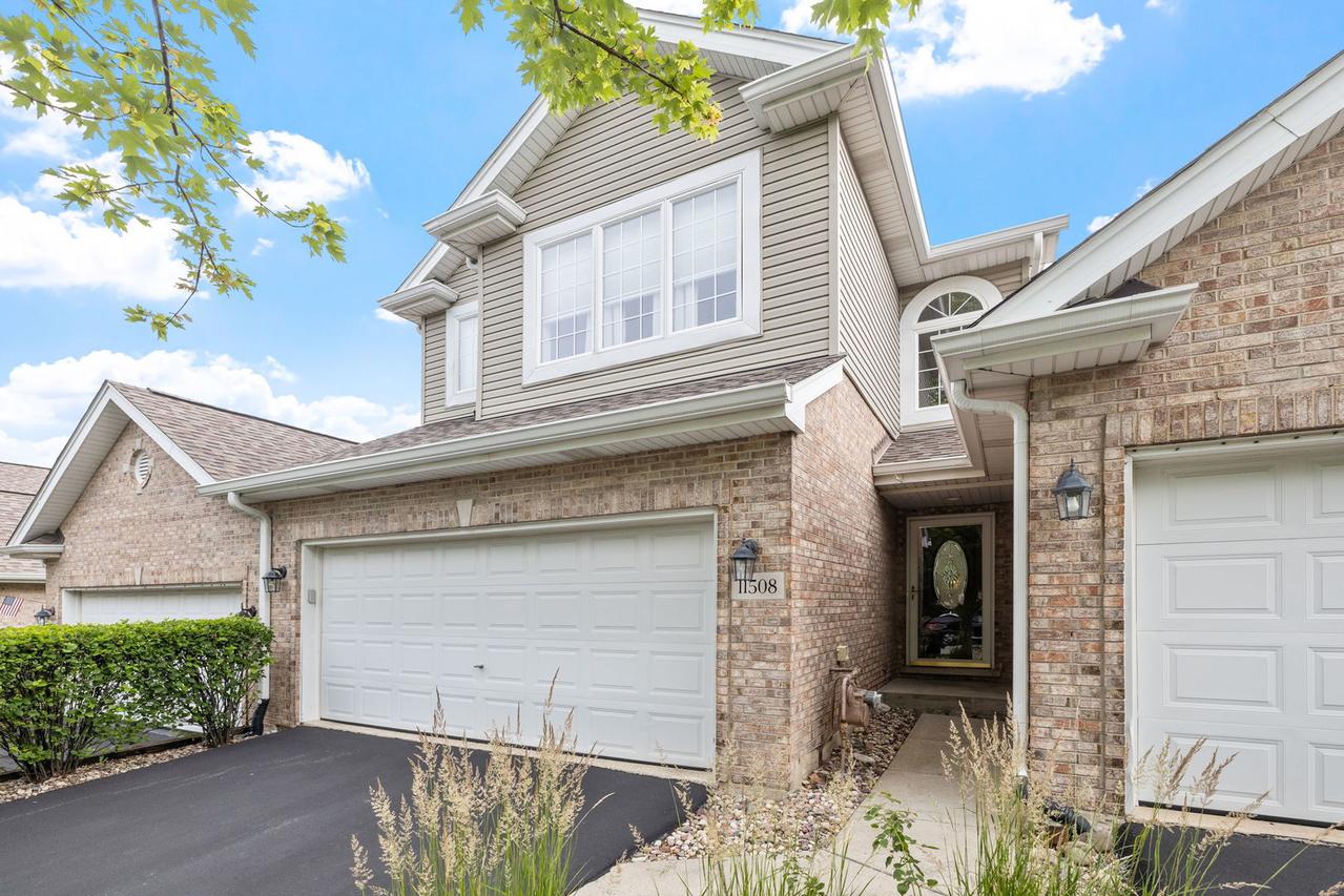 11508 Lake Shore Dr., Orland Park, IL 60467