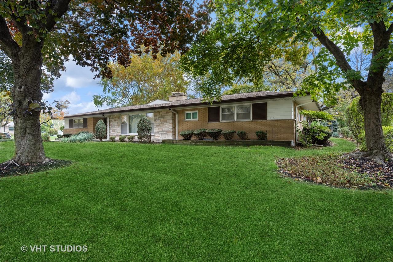 301 S Arlington Heights Rd., Elk Grove Village, IL 60007