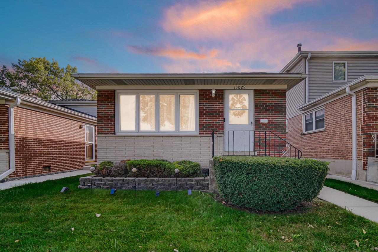 13029 S Burley Ave., Chicago, IL 60633