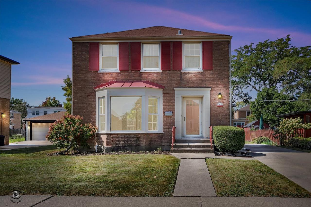 1816 Manchester Ave., Westchester, IL 60154