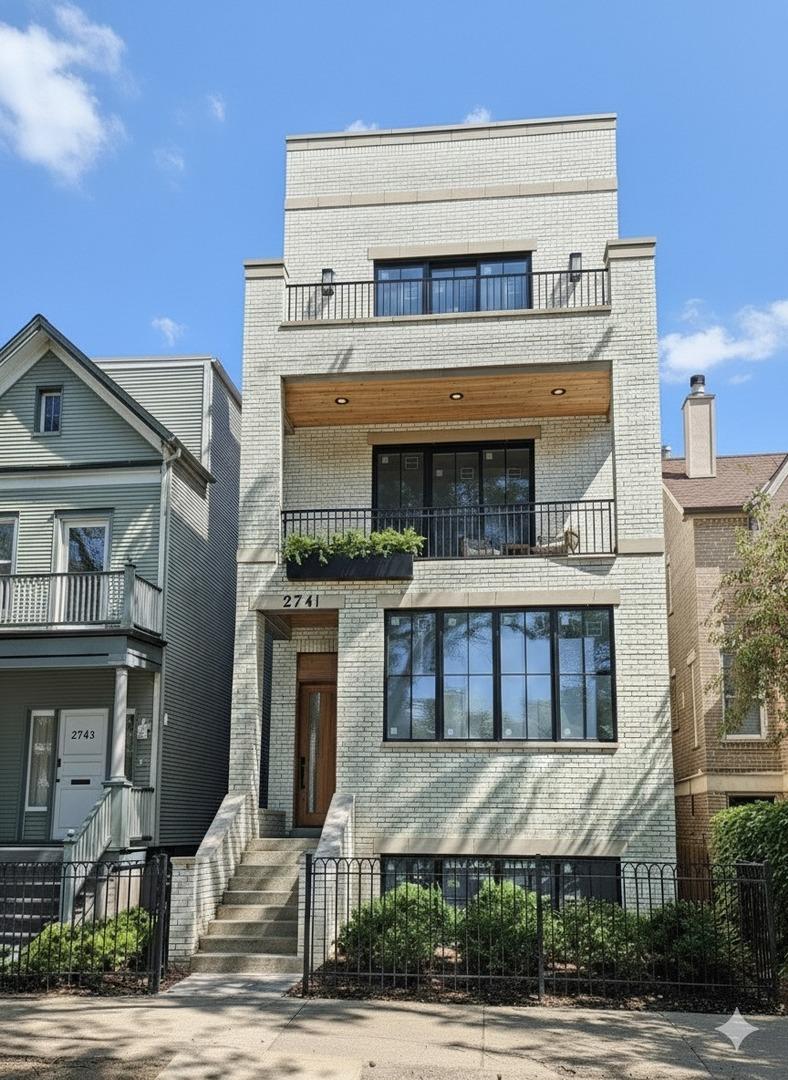 [Address Hidden by Seller], Chicago, IL 60614