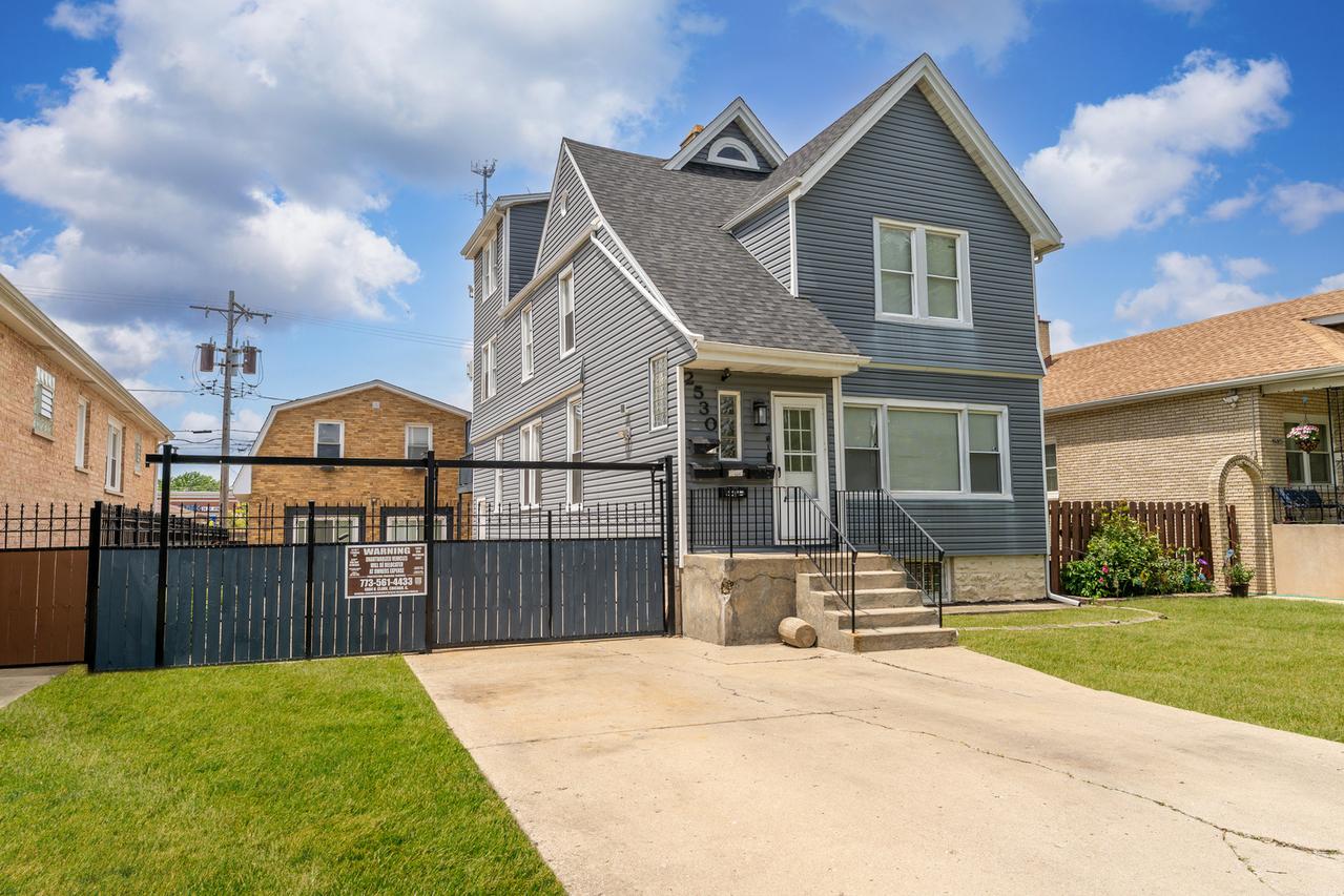 2530 N Neva Ave., Chicago, IL 60707