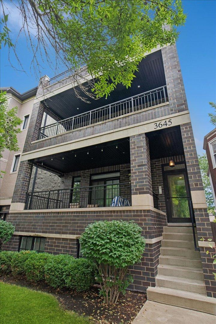 3645 N Damen Ave. #3, Chicago, IL 60618