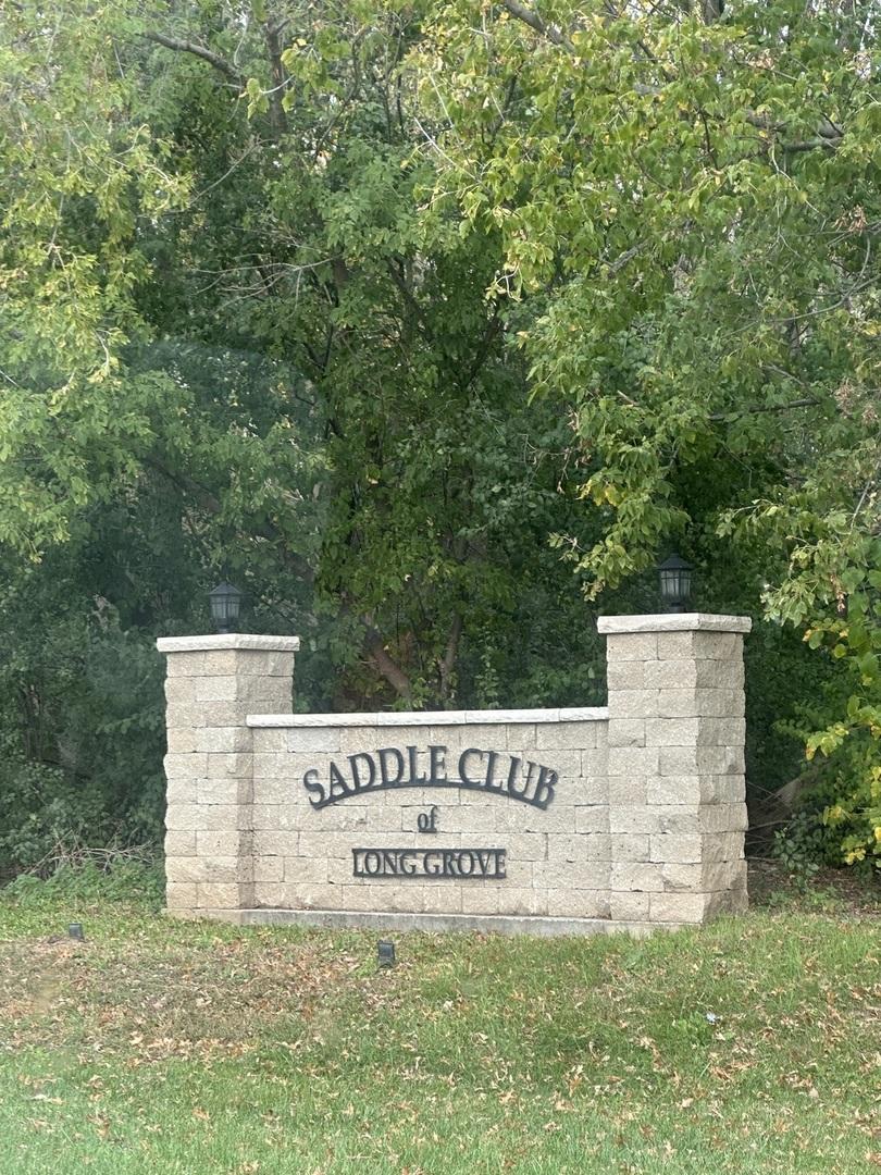 Endwood Dr., Long Grove, IL 60047