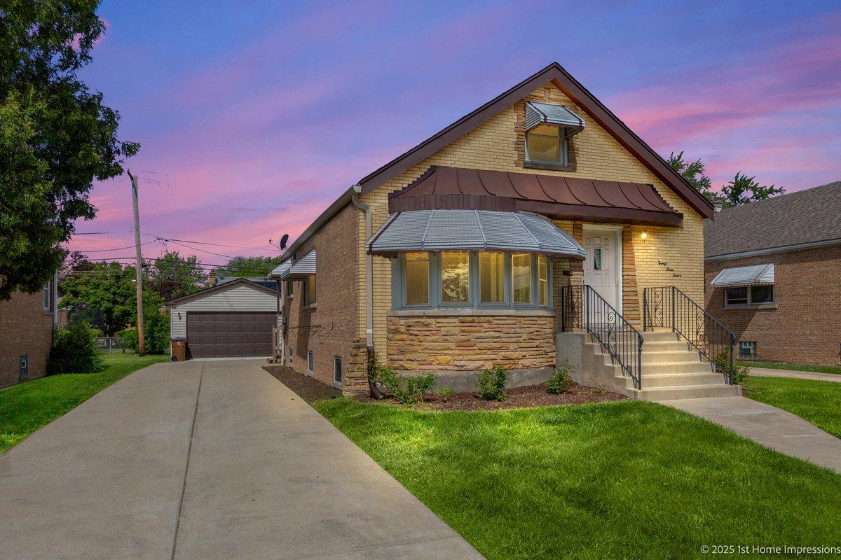 2312 S 1st Ave., North Riverside, IL 60546