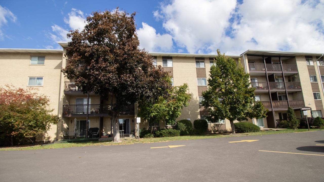 650 Murray Ln. #314, Des Plaines, IL 60016