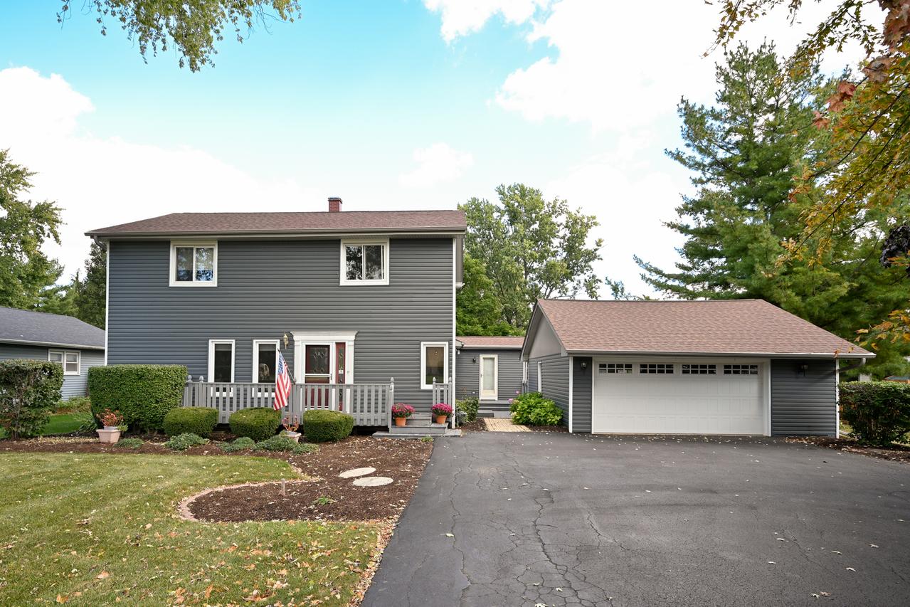 0N649 Knollwood Dr., Wheaton, IL 60187