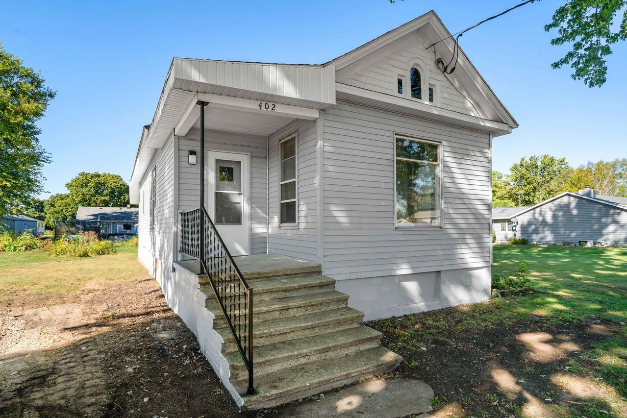 402 N 2nd St., Earlville, IL 60518