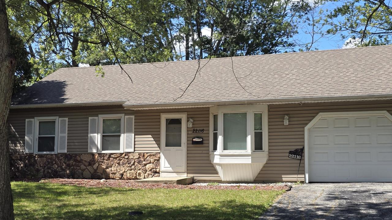 22116 Brookwood Dr., Sauk Village, IL 60411
