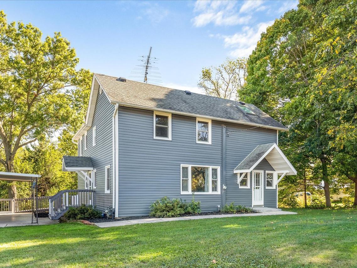 8282 Stillman Valley Rd., Stillman Valley, IL 61084