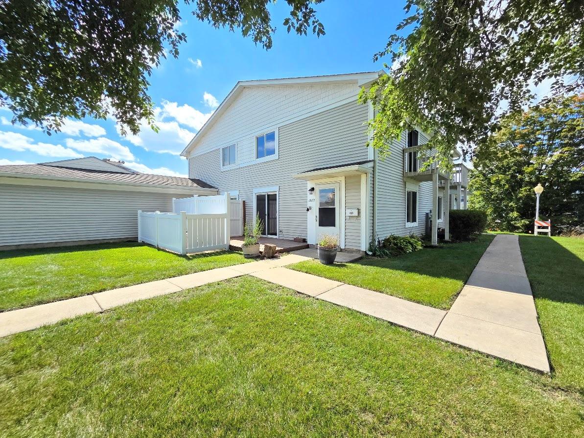 1672 Cornell Dr., Hoffman Estates, IL 60169