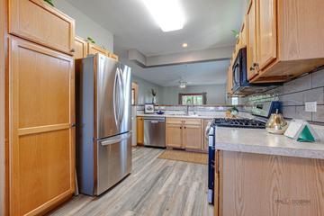 3548 Blue Heron Cir., Grayslake, IL 60030