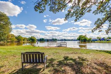 3548 Blue Heron Cir., Grayslake, IL 60030