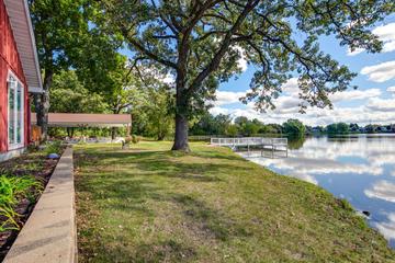 3548 Blue Heron Cir., Grayslake, IL 60030