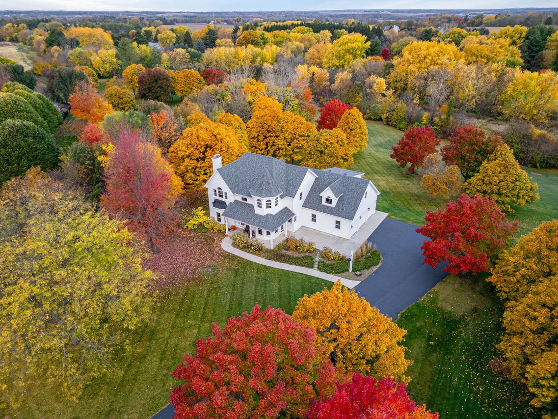 2505 Timberline Tr., Woodstock, IL 60098