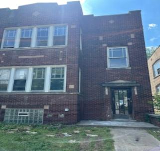 7150 S Eberhart Ave., Chicago, IL 60619