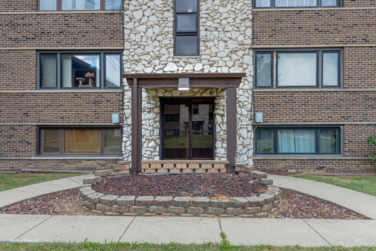 6806 Lode Dr. #1B, Worth, IL 60482