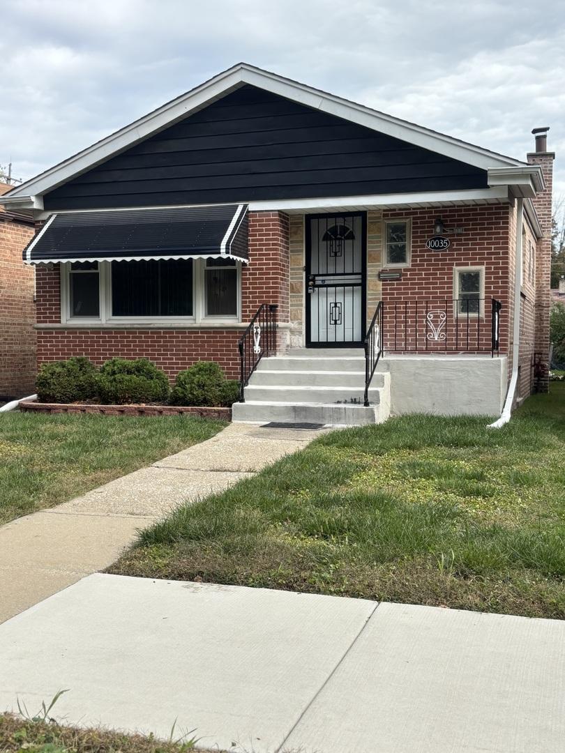10035 S Merrill Ave., Chicago, IL 60617