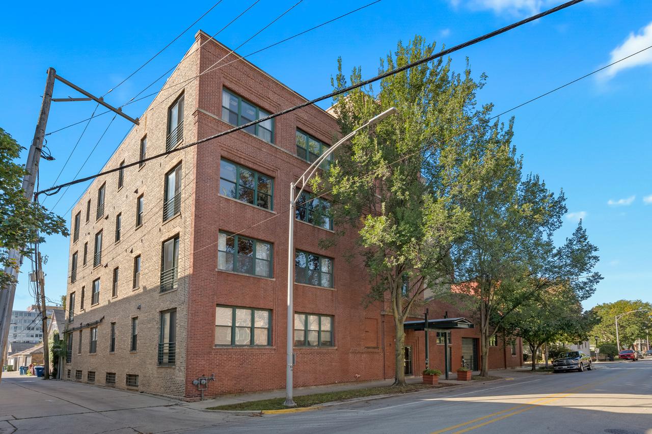 7240 Franklin St. #2A, Forest Park, IL 60130