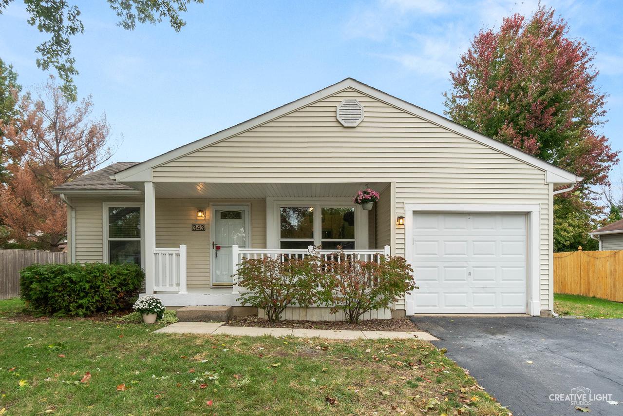 343 Danbury Dr., Naperville, IL 60565